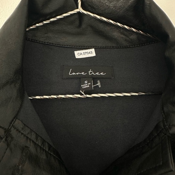 Love Tree Vegan Leather Shirt Jacket - Picture 3 of 4